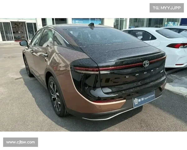 SUV、跨界全都有，颜值逆天，全新皇冠终于发布！上市即卖爆？